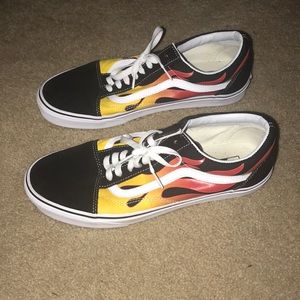 Men’s old skool flame vans